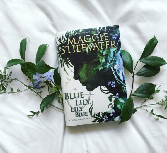 Book Review: Blue Lily, Lily Blue